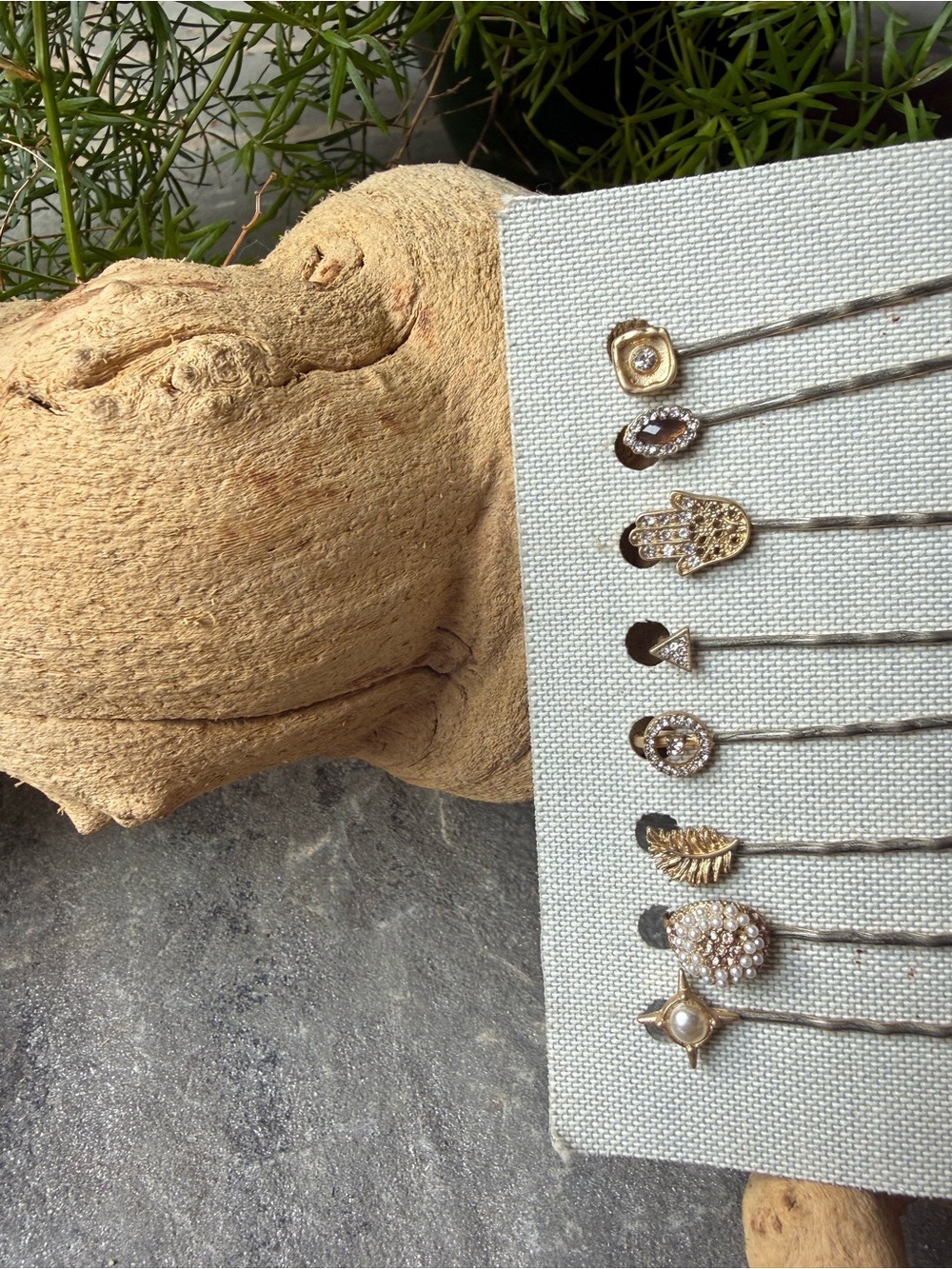 New🌟Anthropologie-Gold Decorative Hair Pin Set - Picture 3 of 3